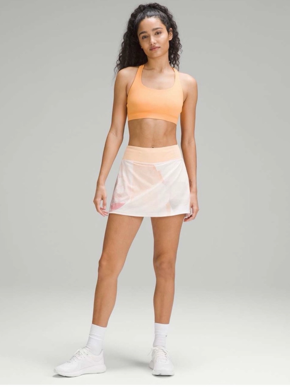 Lululemon Pace Rival MR Skirt
* Long Size6
1